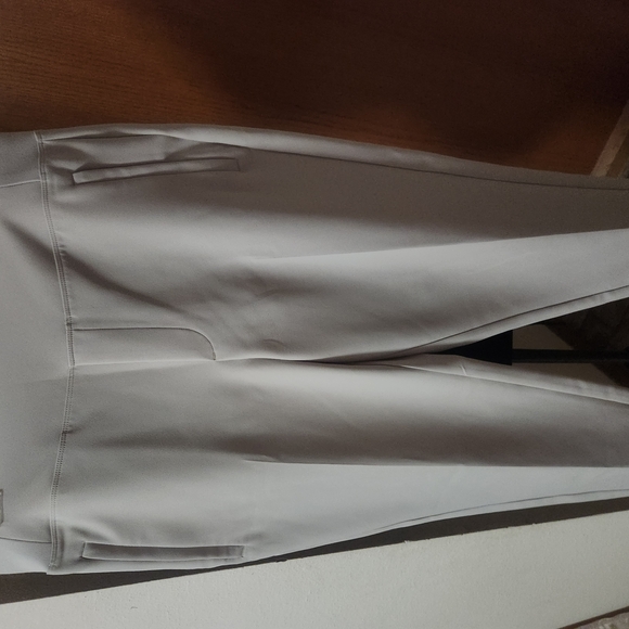 Athleta Tan Chinos - Picture 1 of 4